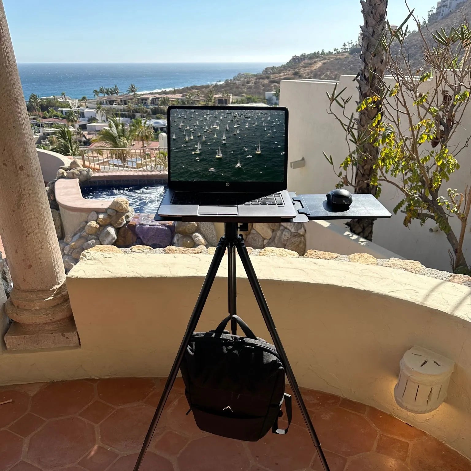 Bundle: theStand + Mouse Pad + Backpack